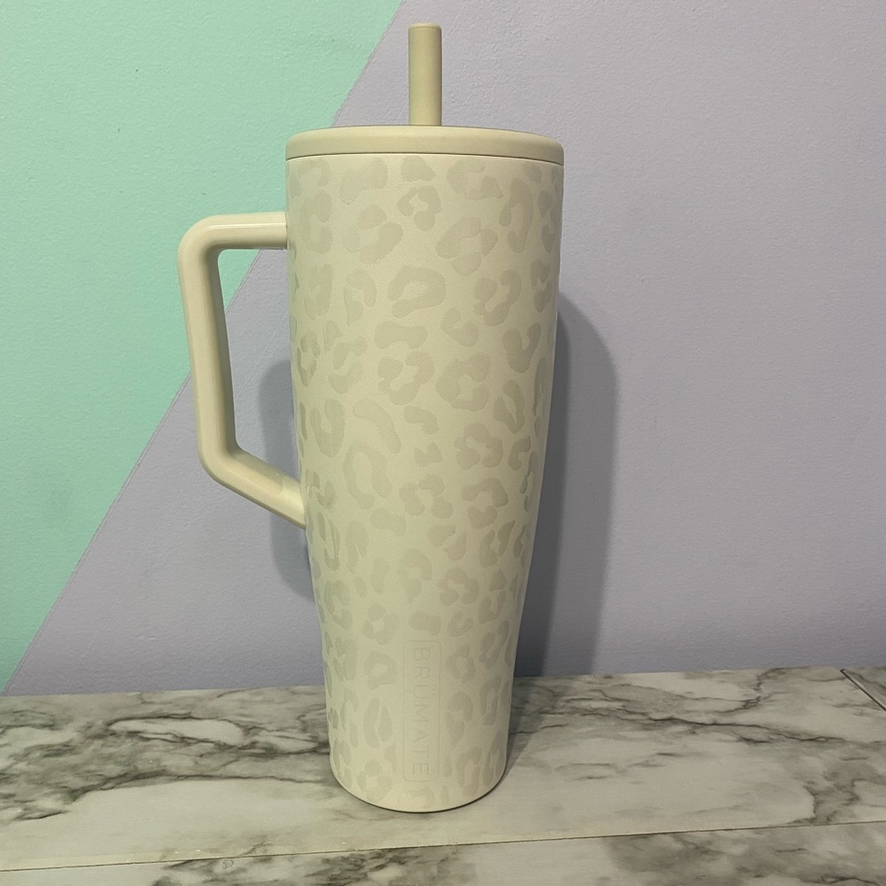 Brumate Limestone Leopard 40 oz Era Tumbler
